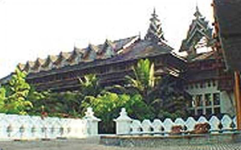 Kandawgyi Palace Hotel Yangon Luaran gambar