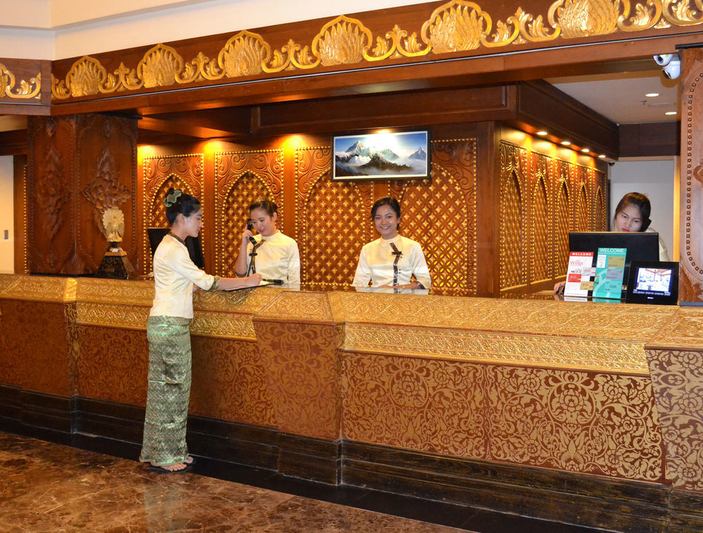 Kandawgyi Palace Hotel Yangon Luaran gambar