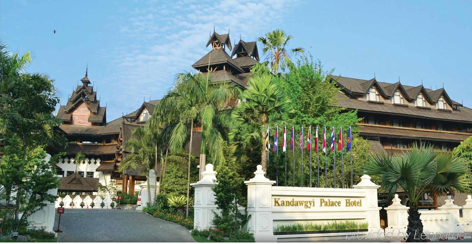 Kandawgyi Palace Hotel Yangon Luaran gambar